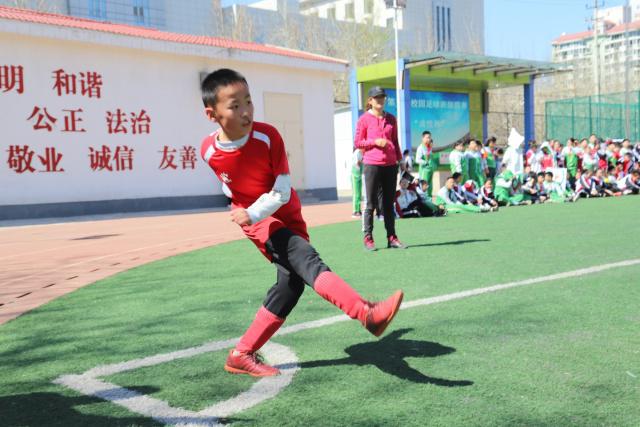 维尼修斯4次为皇马主罚点球 命中率100%